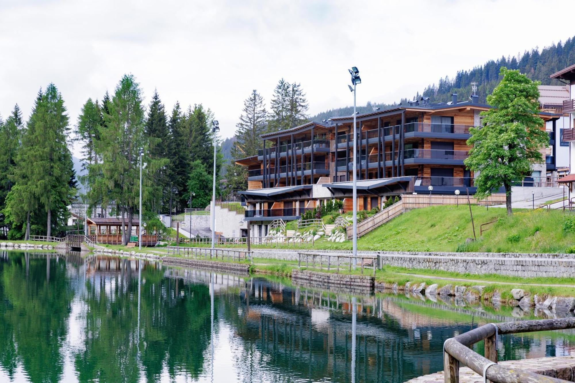 Campiglio Wood Apartamento Madonna Exterior foto
